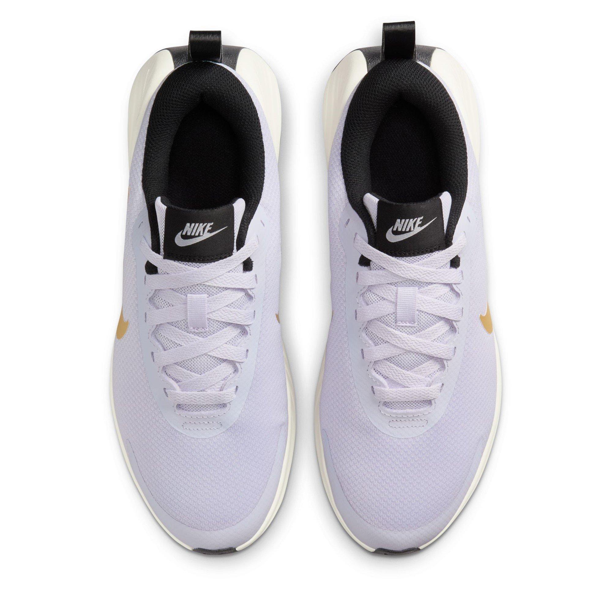 Nike Promina