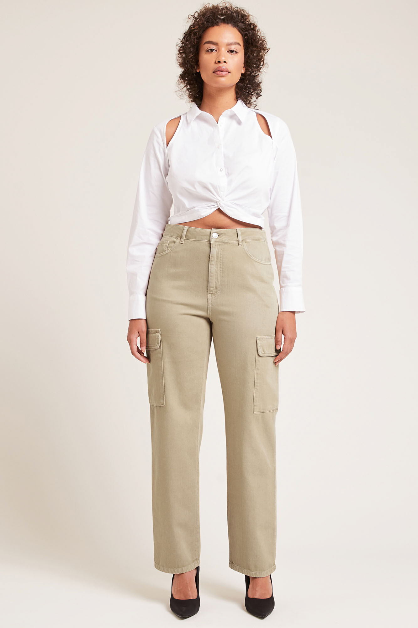 calça cargo reta