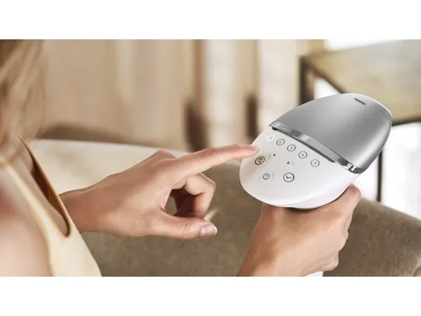 [OUTLET] - Philips Lumea IPL 8000 Series BRI940 - Hårfjernelses-system