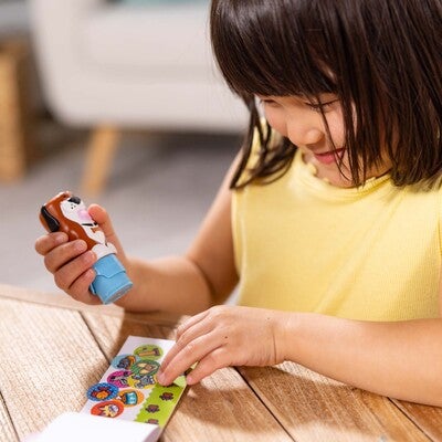 Melissa & Doug Sticker WOW! Aktivitetsbok Hund