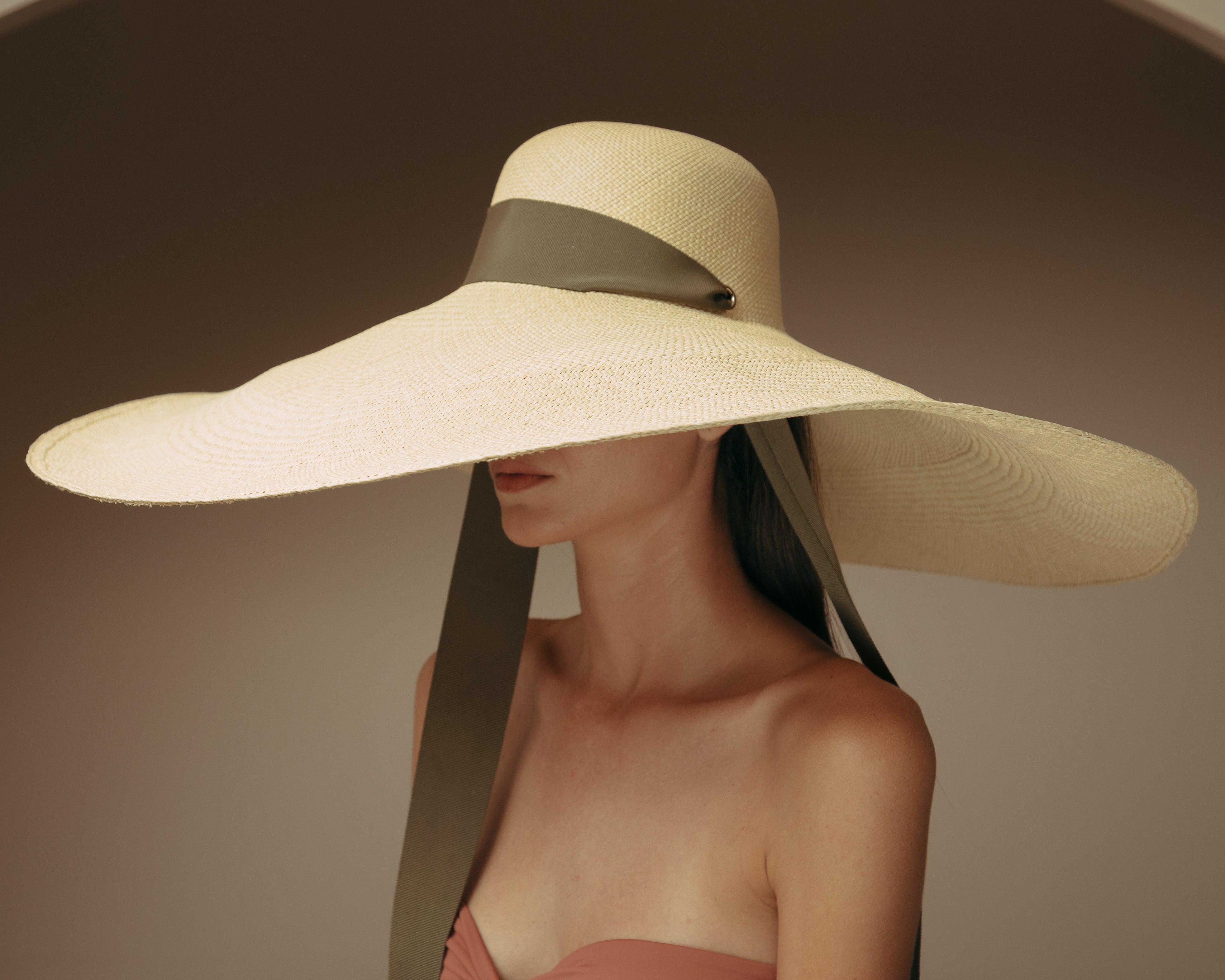 « Haute Plage » Lady Ibiza avec ruban ajustable