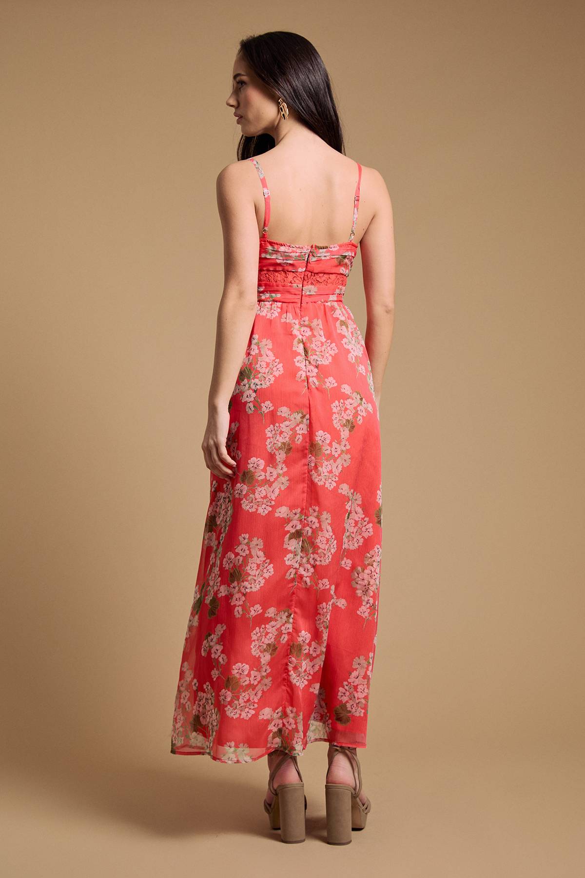 Oasis Robe Maxi Plissée À La Taille Avec Panneaux De Dentelle