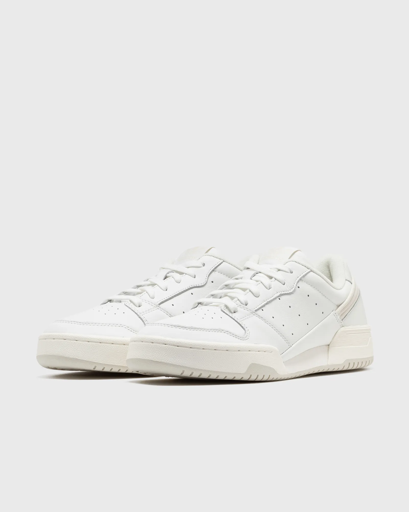 Adidas TEAM COURT 2