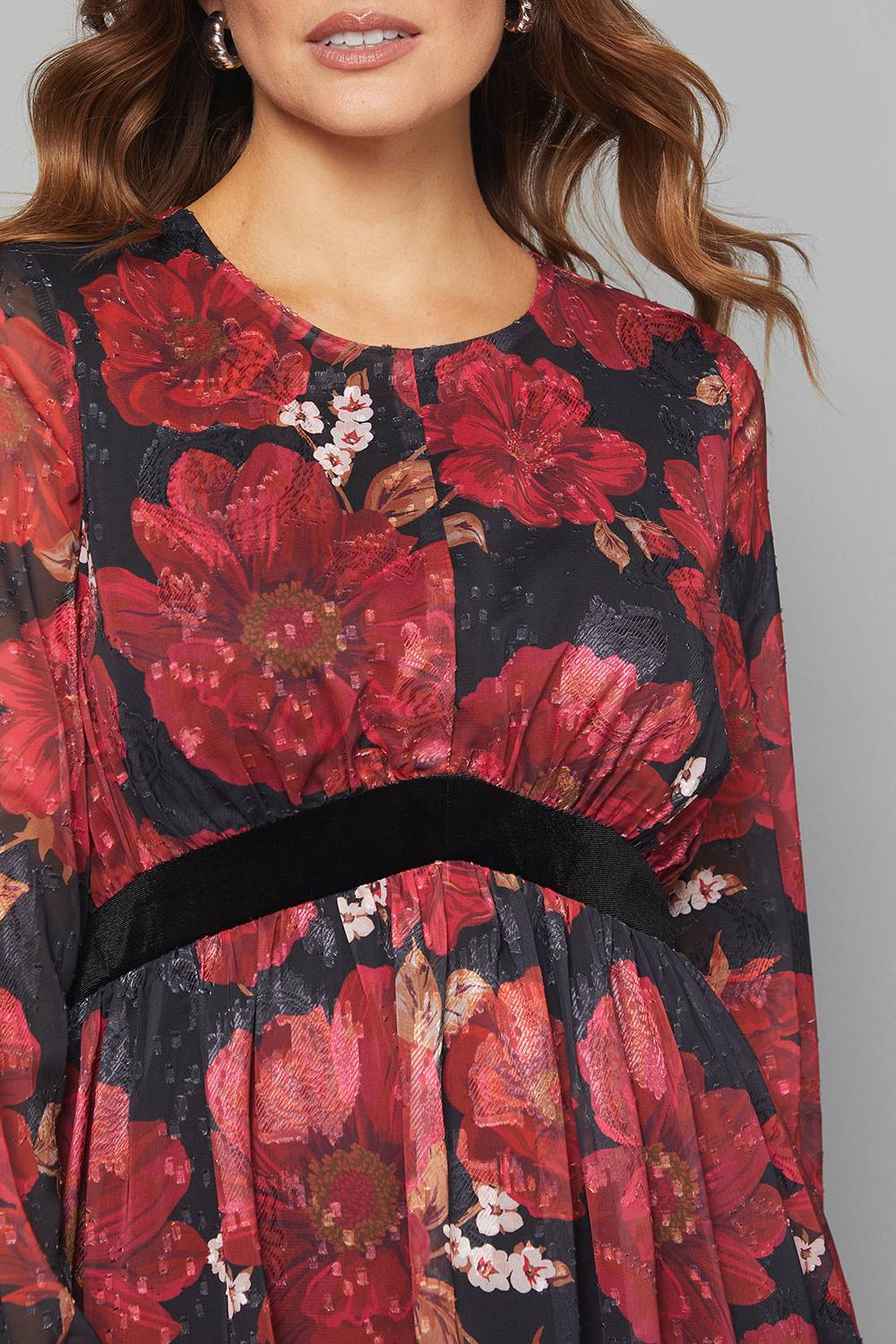 Wallis Robe Mi-Longue en Velours à Contraste Floral