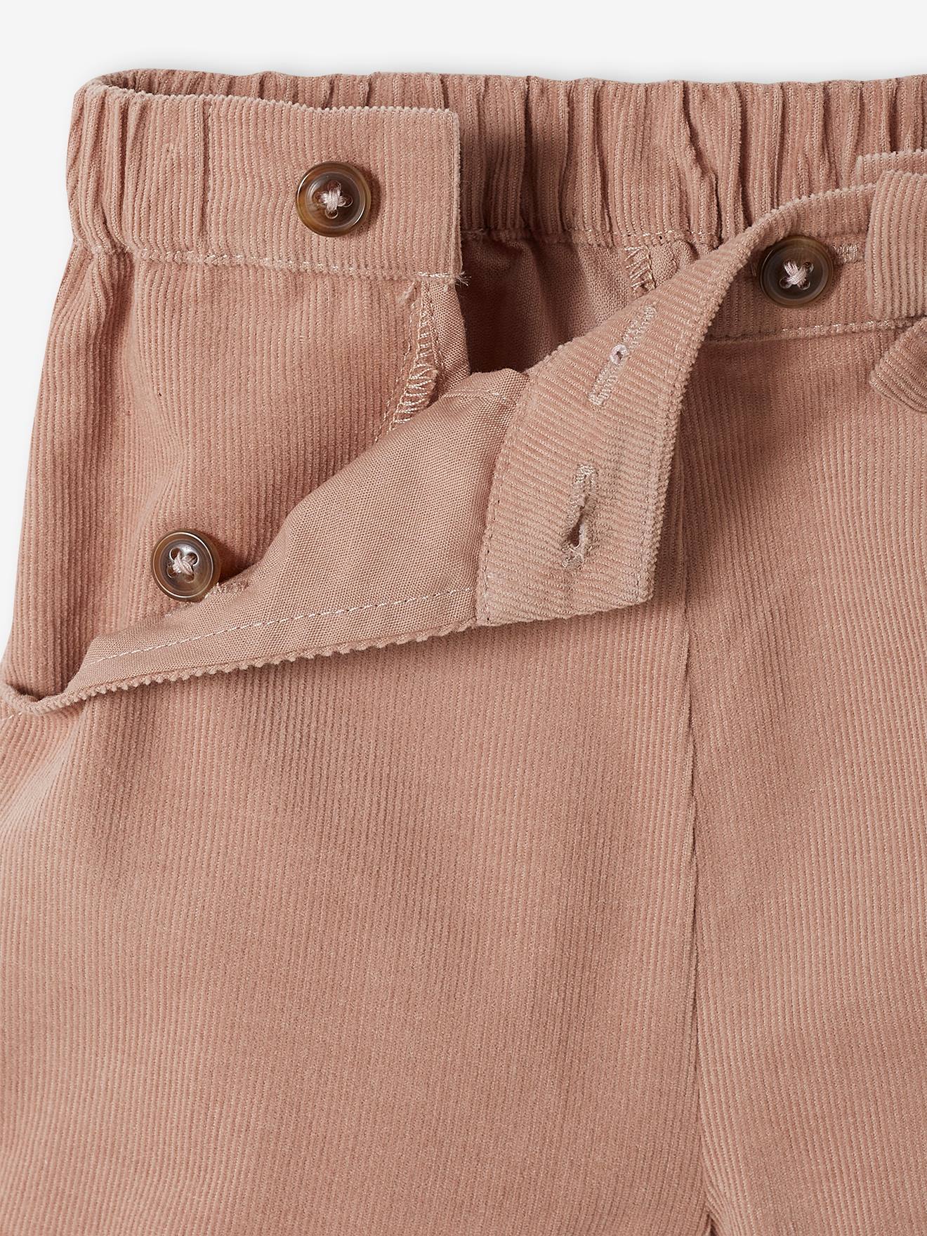 Conjunto de 3 peças para bebê, composto por shorts de veludo, camiseta e faixa de cabelo, na cor azul-escura listrada.