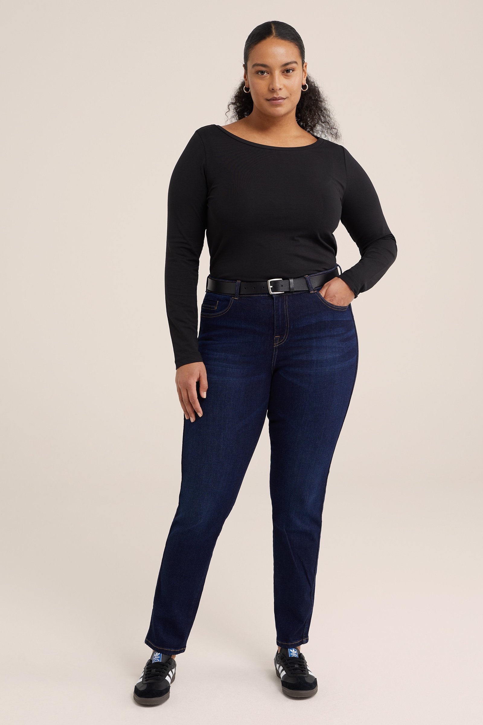 T-shirt - Curve WE Fashion Zwart