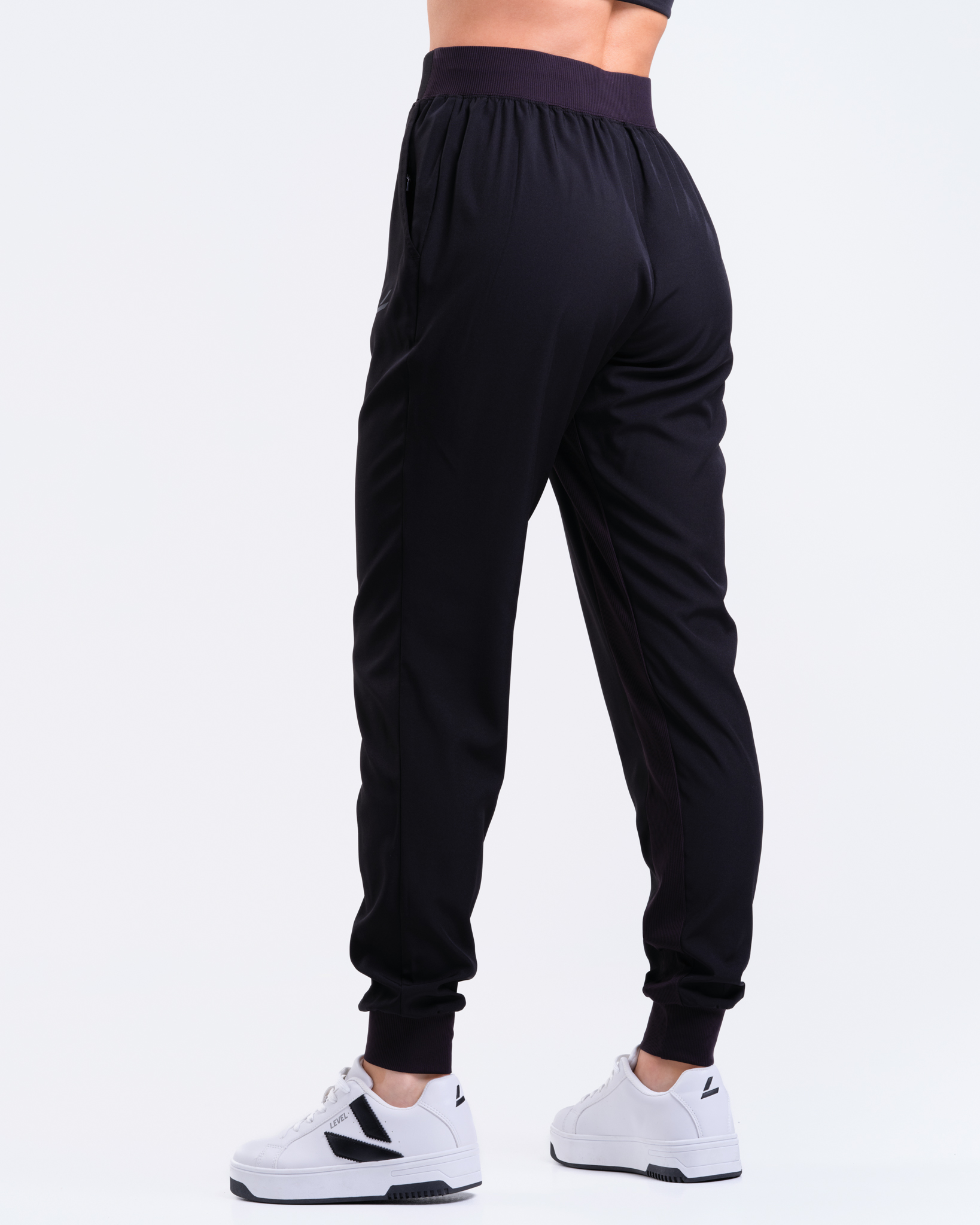 LEVITY Stellar Rib Pant Black Beauty