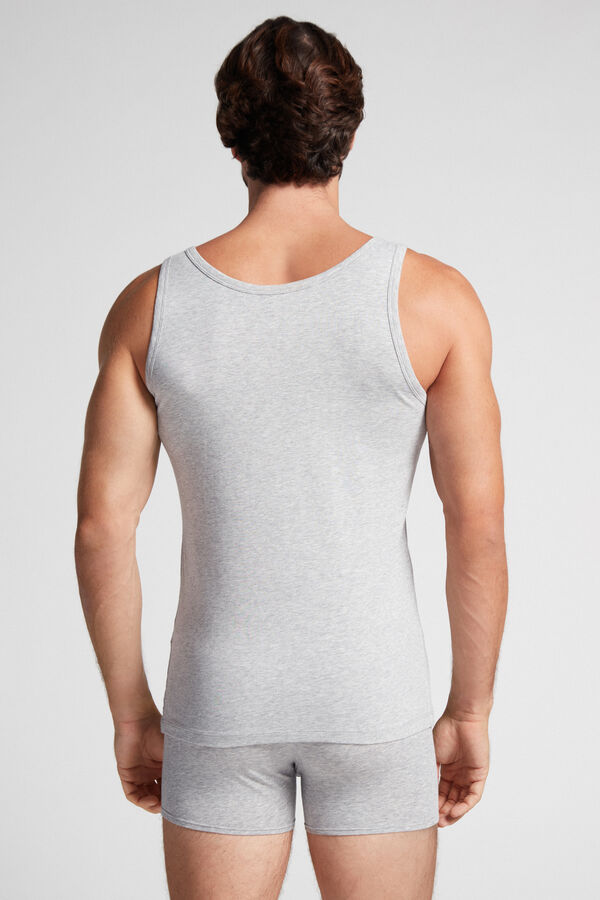Camiseta sem mangas com gola redonda