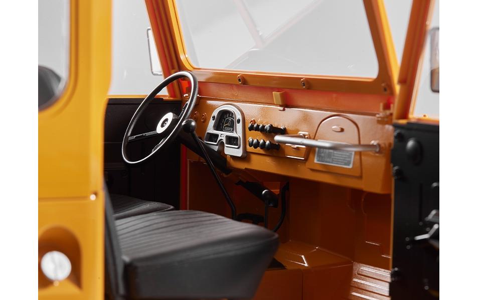 Scale Crawler Toyota Land Cruiser FJ40 Blau, ARTR, 1:10<br>Detailgetreuer Scaler mit ABS-Hardbody