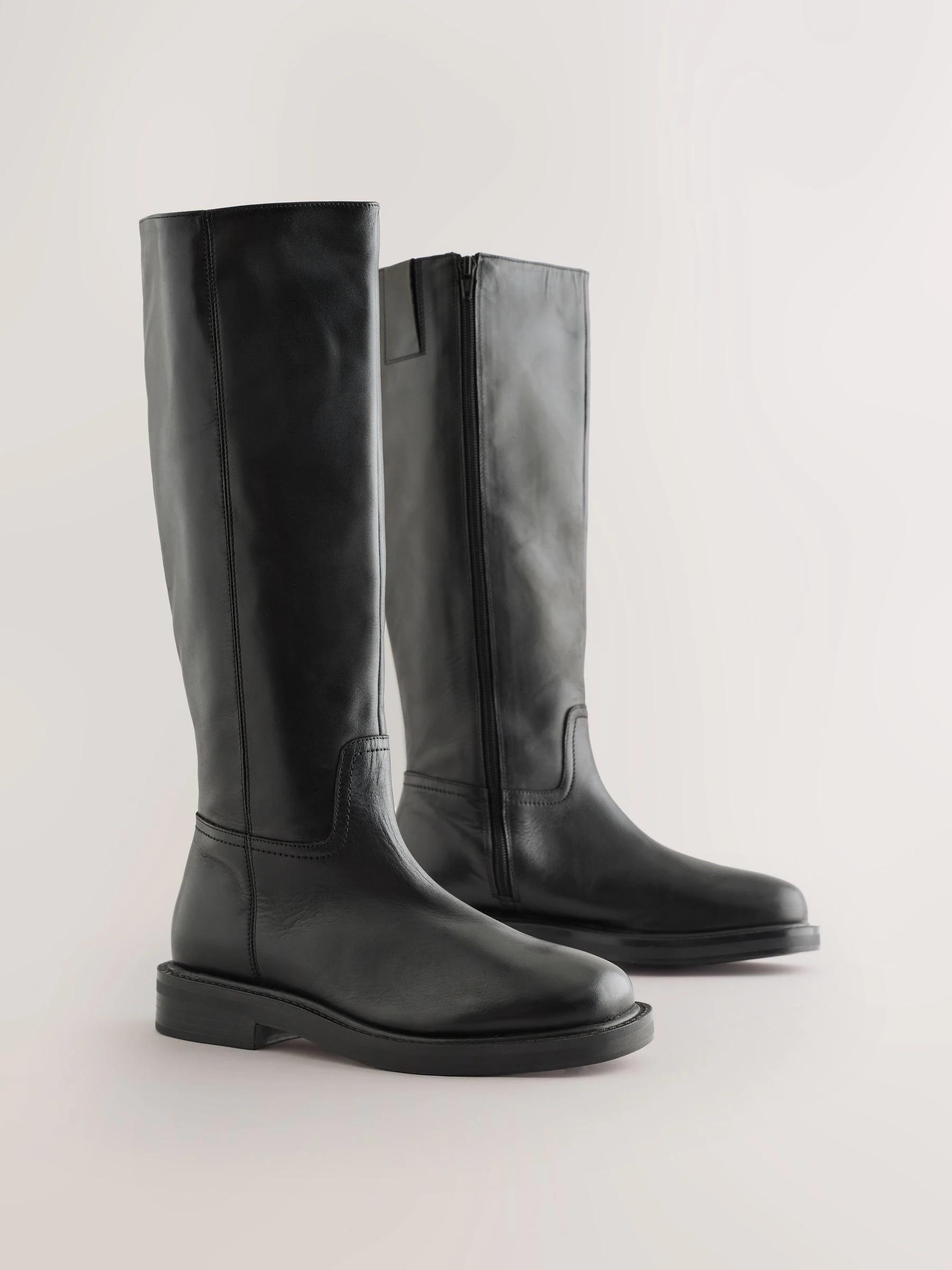 Zwart - Forever Comfort® leren kniehoge laarzen met ronde neus en plateauzool