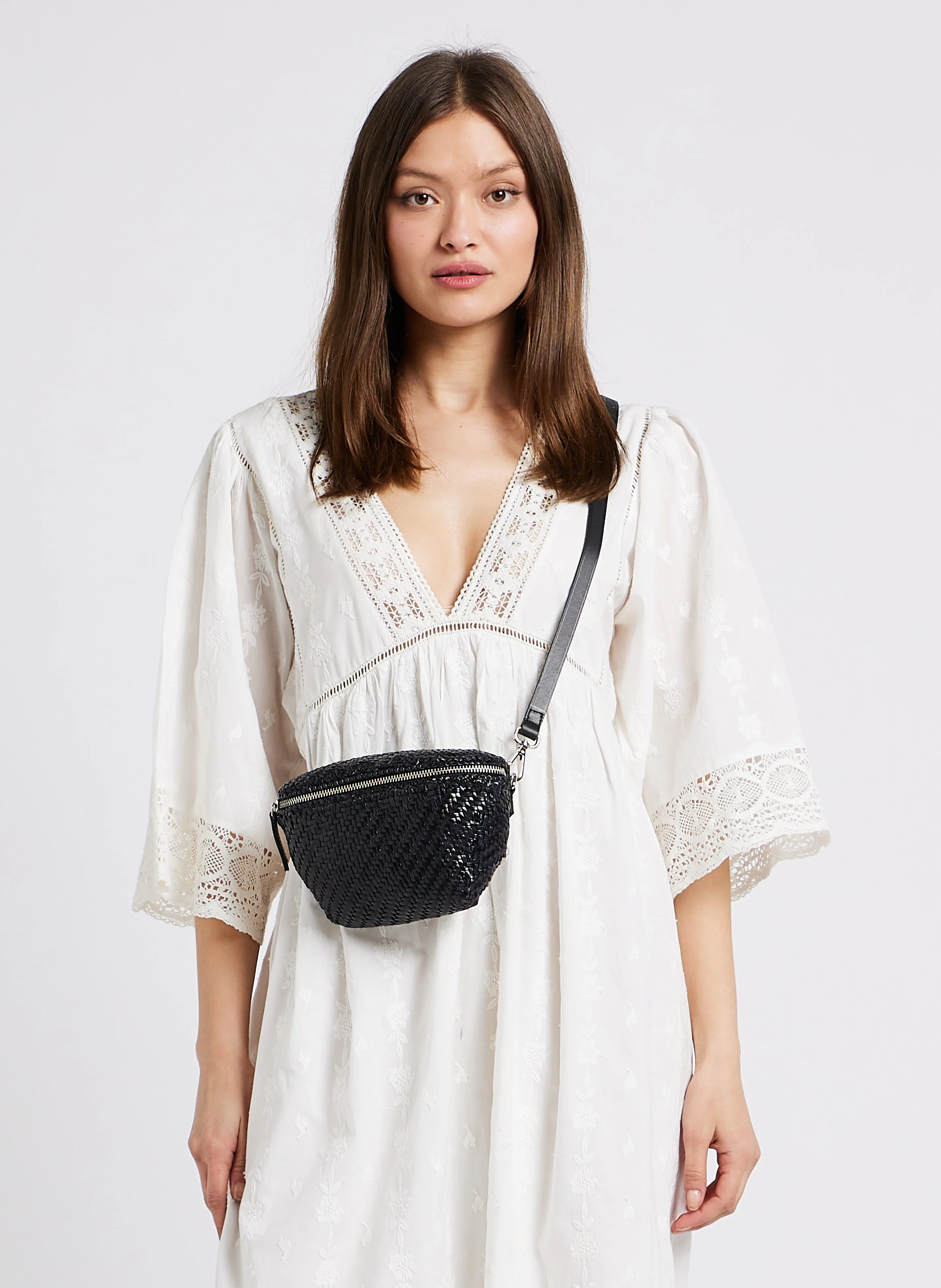 CLO BANANE SMALL - Sac banane en cuir tressé | Noir