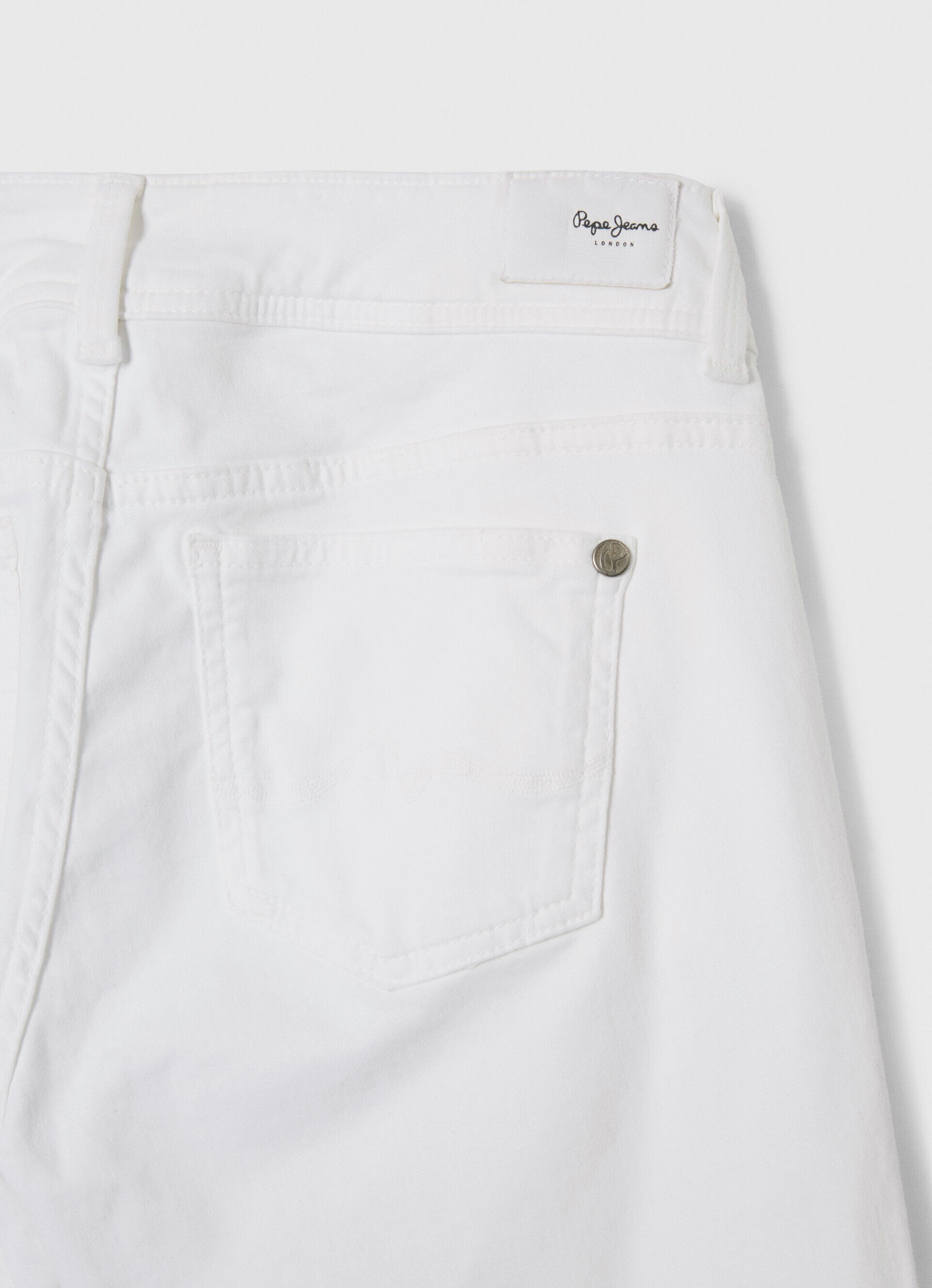 Calça de corte regular com 5 bolsos - branca