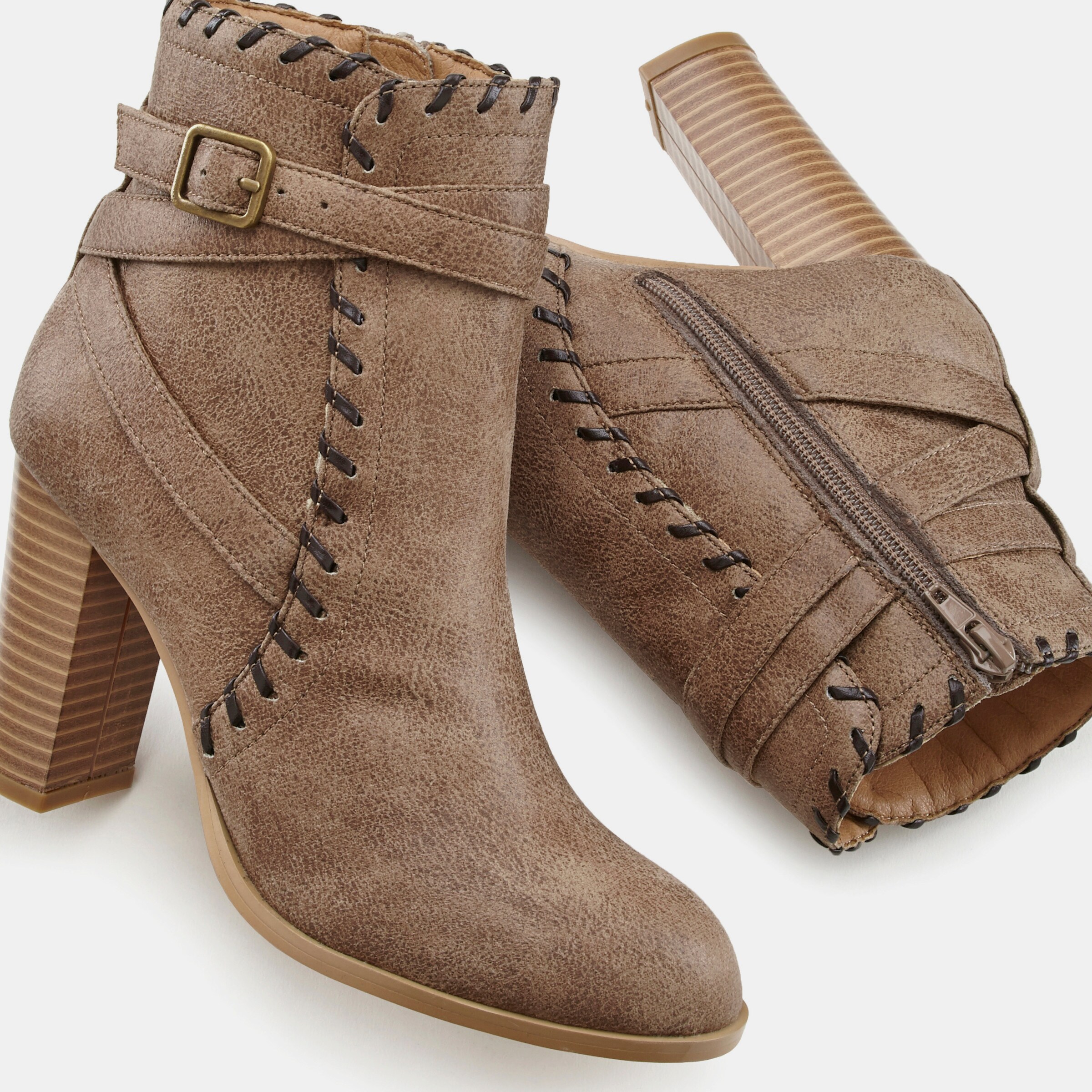 High-Heel-Stiefelette
