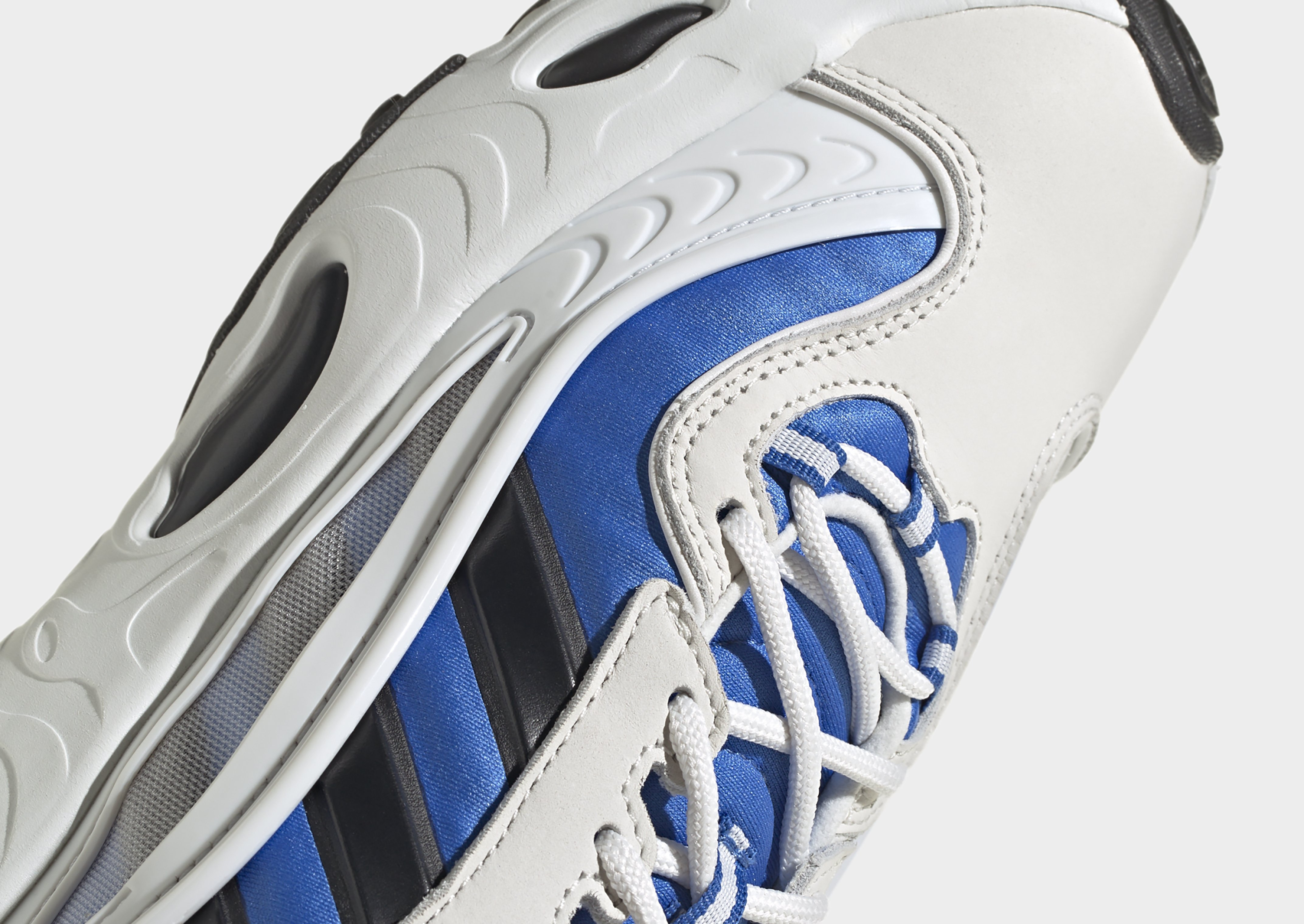 adidas Chaussure Oznova