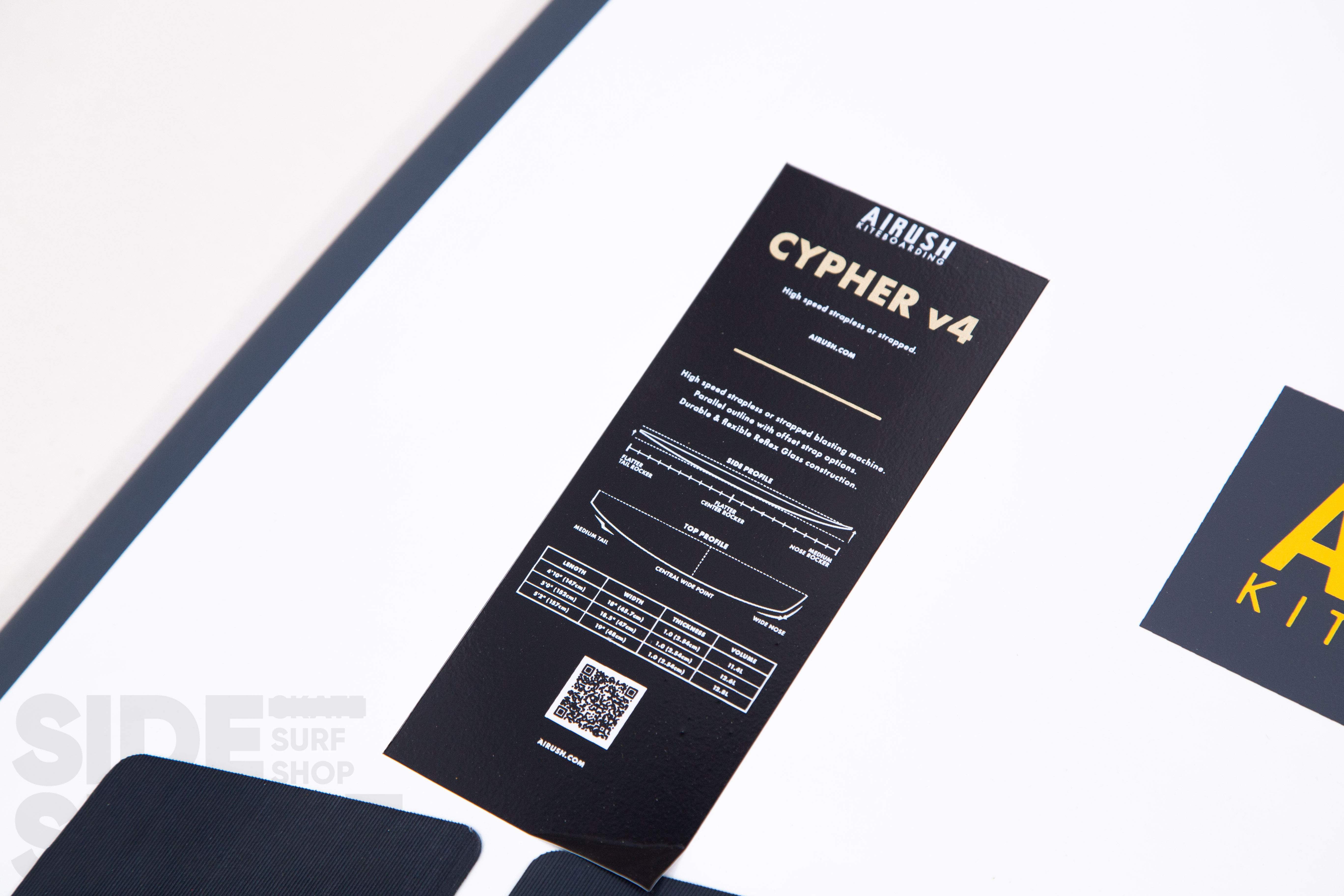 Airush Cypher V4 REFLEX GLASS SURFBOARD - 5'0