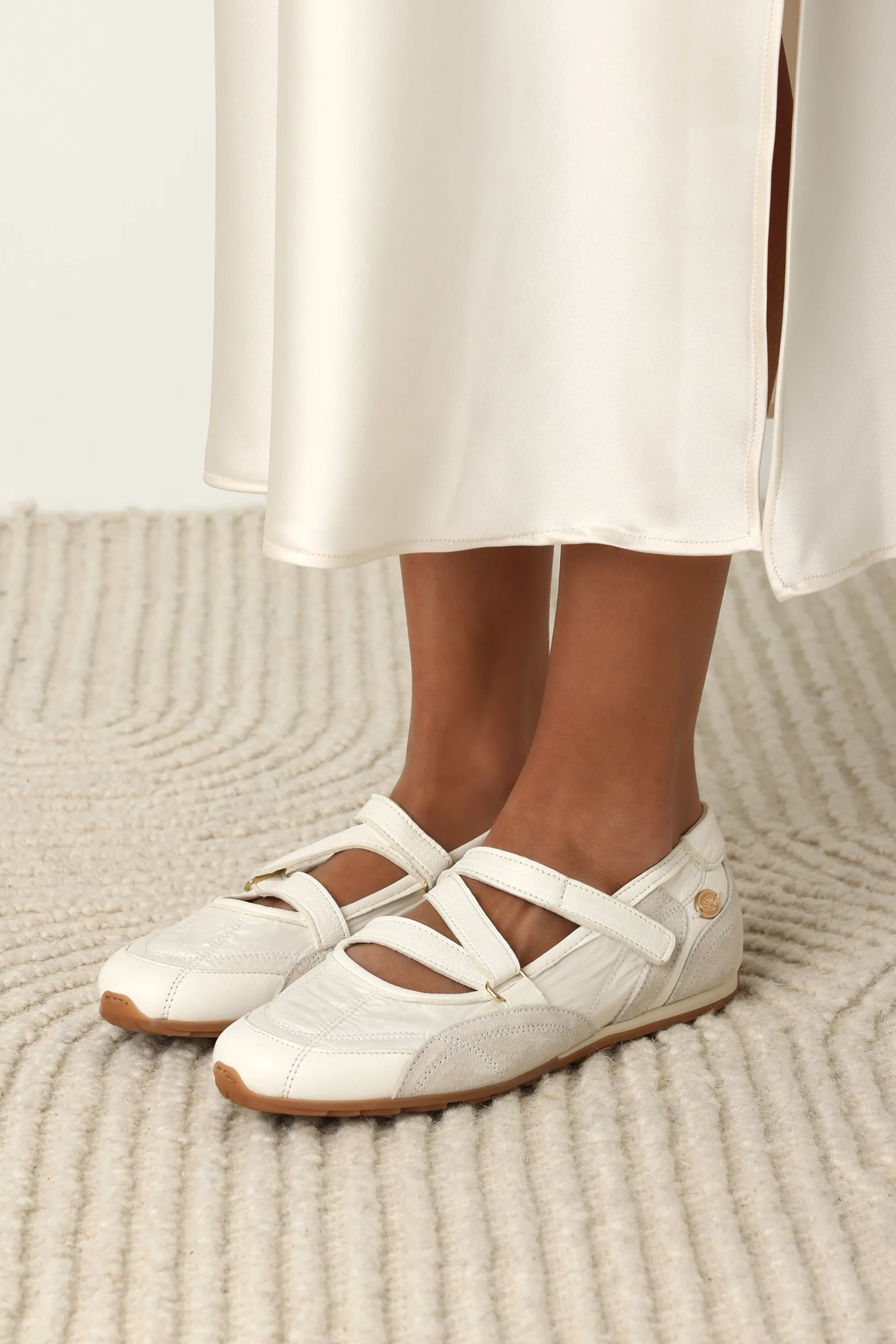 UTA KEA Ballerina satin Off White