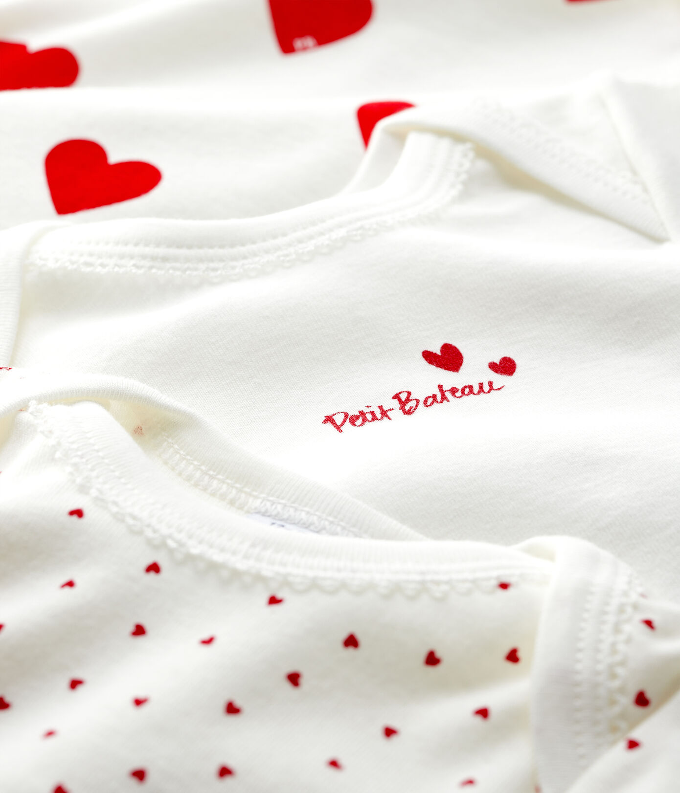 Lot de 3 bodies manches longues coeur bébé en coton