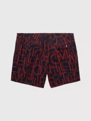Shorts com logotipo adaptável