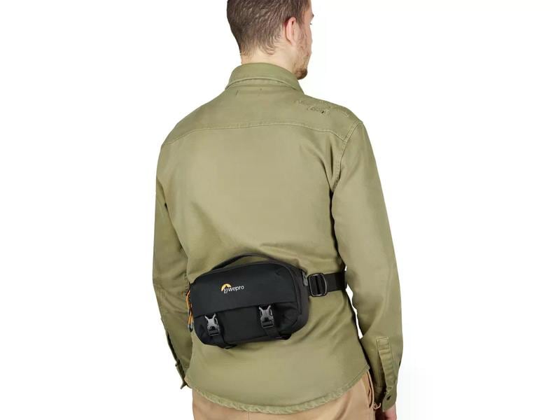 Lowepro Kamera-Tasche Trekker Lite HP 100 Schwarz Fototasche für unterwegs aus recycelten Materialien