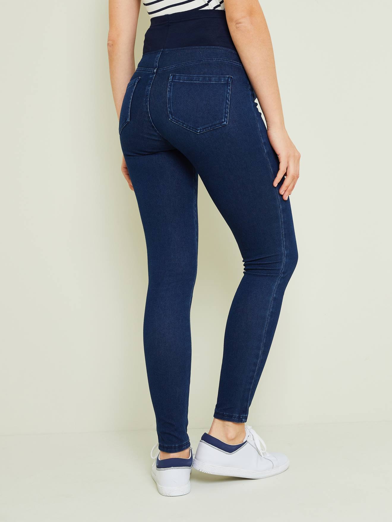 Calça legging de maternidade sem costura, lisa, azul claro com efeito jeans.