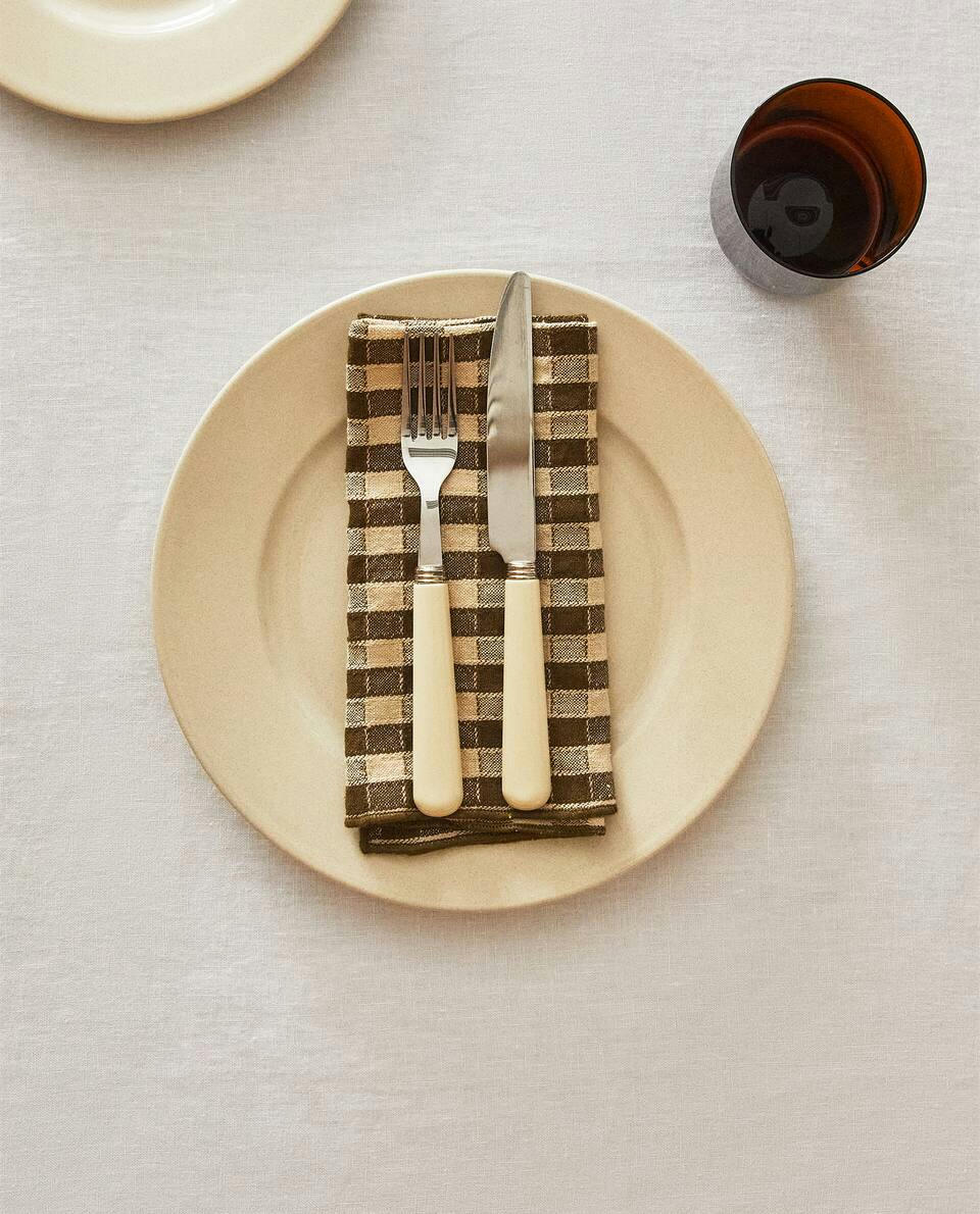 Conjunto de louça de grés