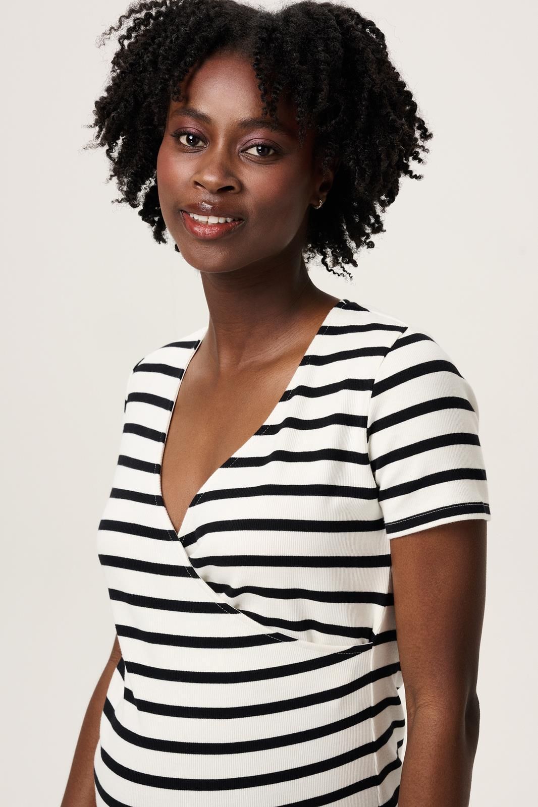 Noppies Maternity Jurk met voedingsfunctie Soiree - Cream Stripe