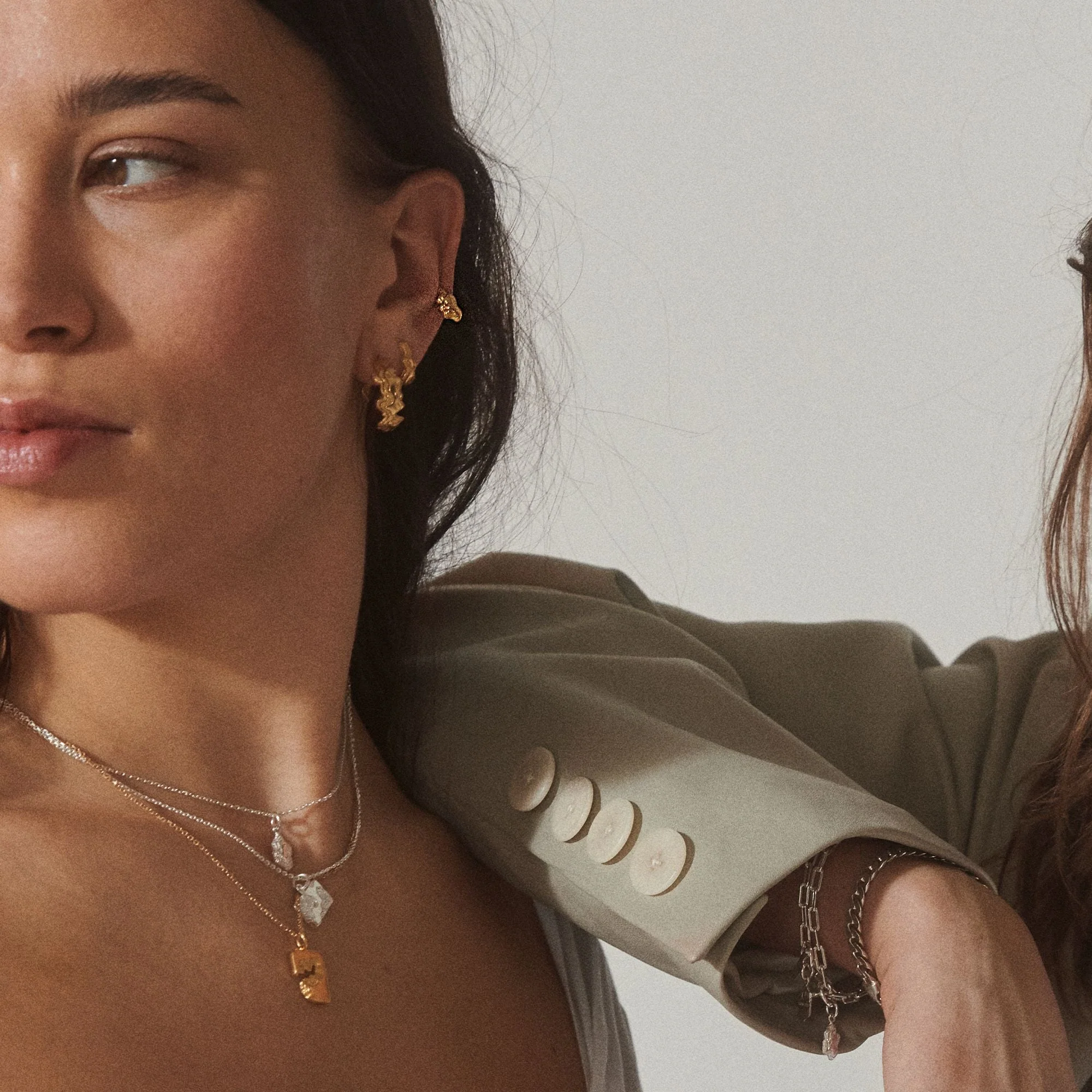 Camille Brinch  Blurry Layers hoops, lille - forgyldt