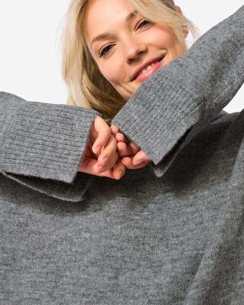 Col roulé Frankie en maille pour femmes gris clair