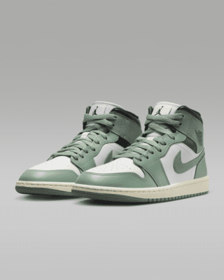 Air Jordan 1 Mid Women's Shoes