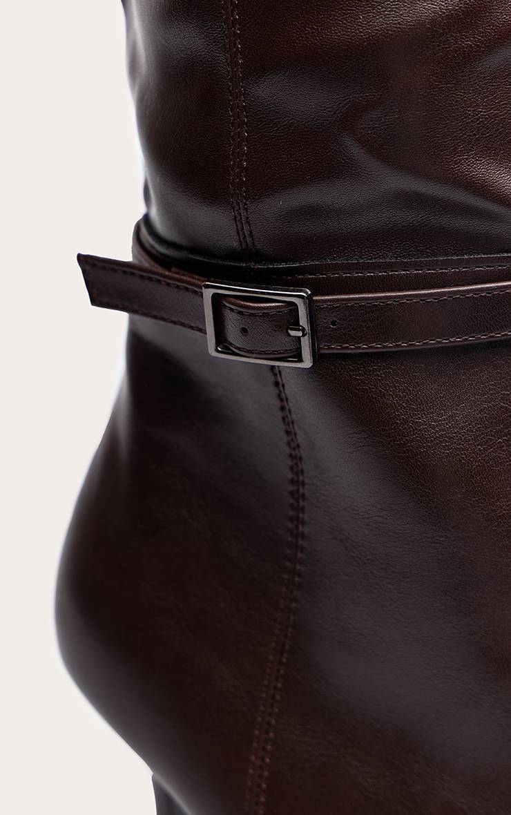Chocolat Botte Haute À Talon En Synthétique Avec Boucle
