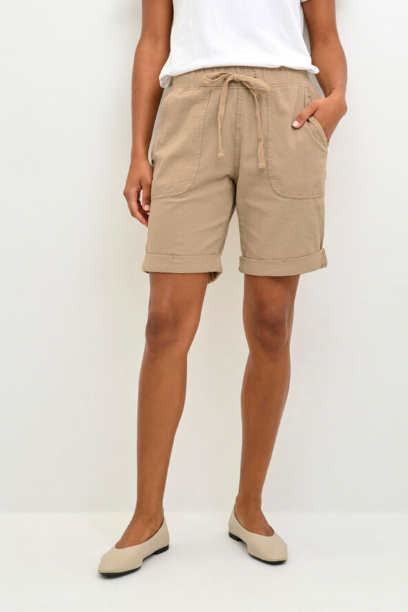 Kaffe KAnaya Shorts Classic sand