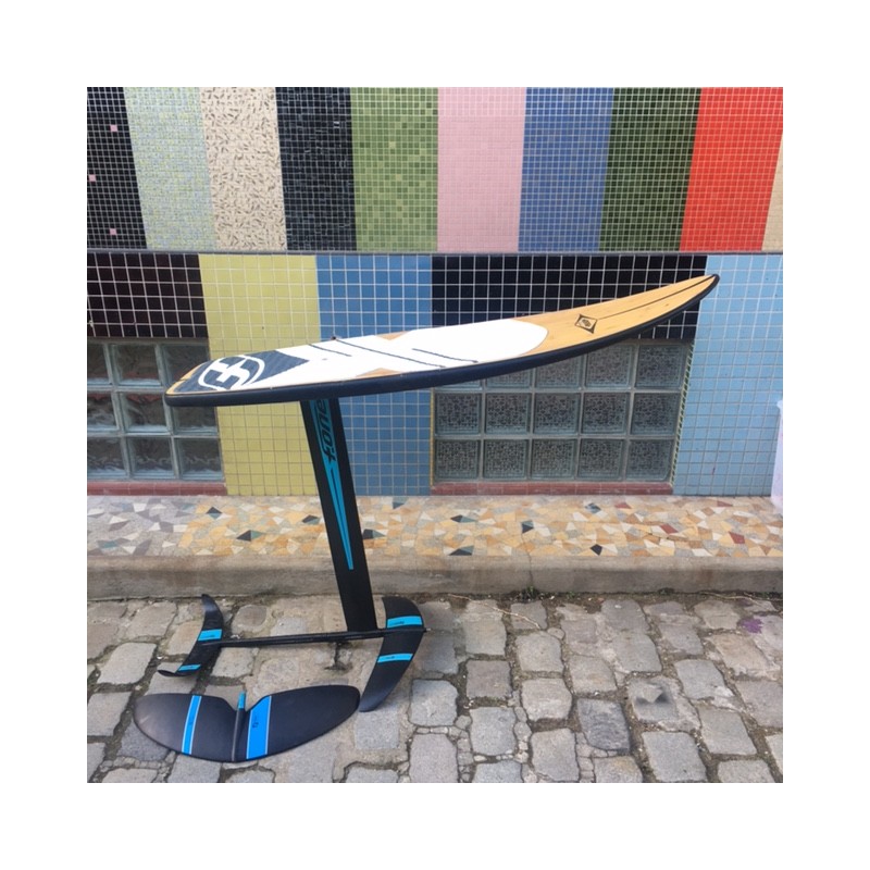 Foil occasion F-One Carbon (2 ailes avant) + planche - The Corner Shop