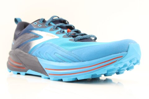 Brooks Cascadia 16