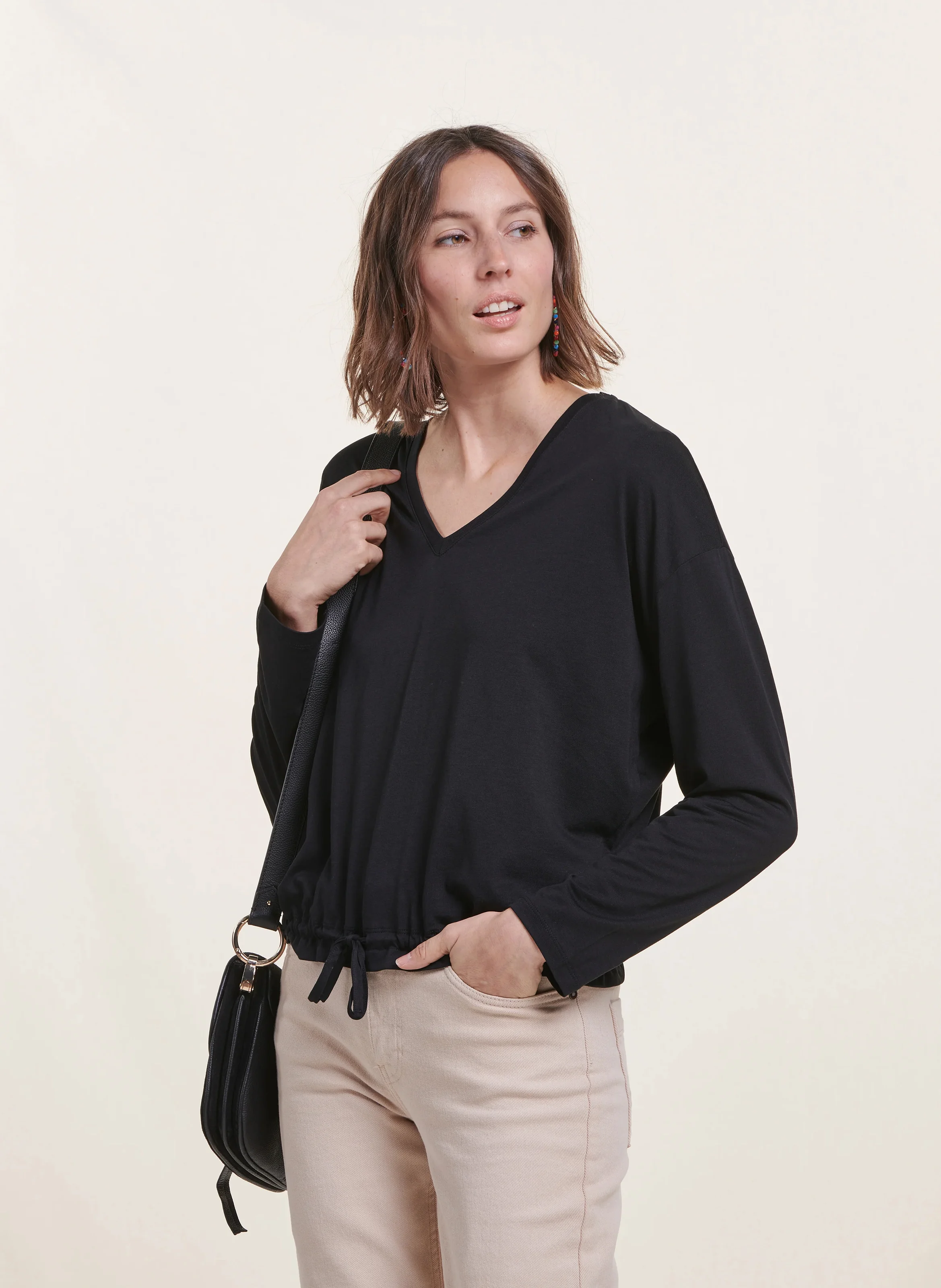 Tee-shirt col V| Noir