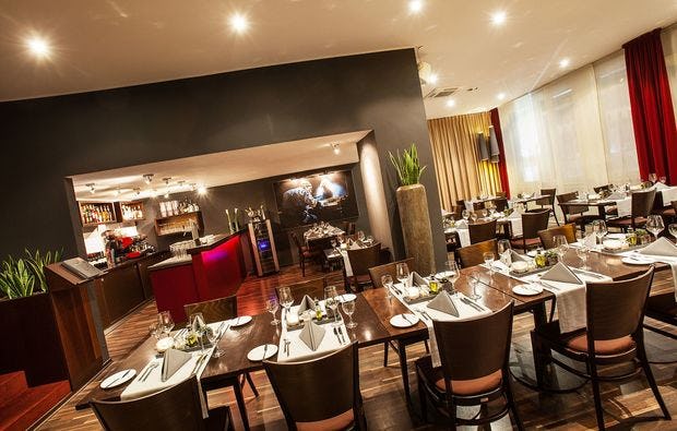 GOP in Münster - Varieté-Theater mit Dinner