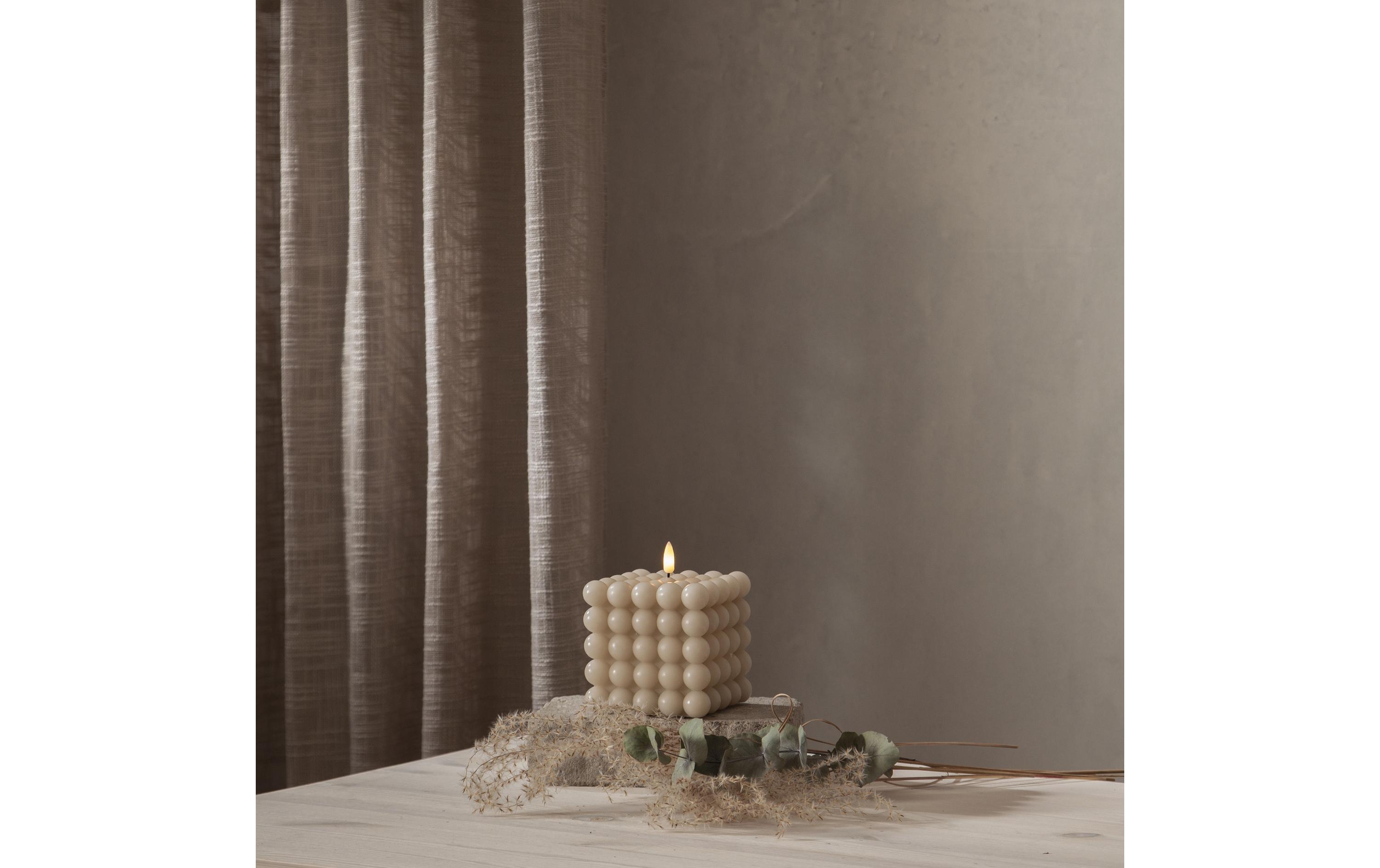 LED-Kerze Pillar Flamme Dot, 10 x 12.5 cm, BeigeKerze aus Wachs mit LED Leuchte