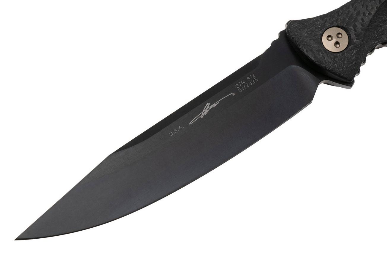 Microtech Socom Alpha 113-1DLCCFS, Black DLC M390, Black Carbon Fiber, vaststaand mes