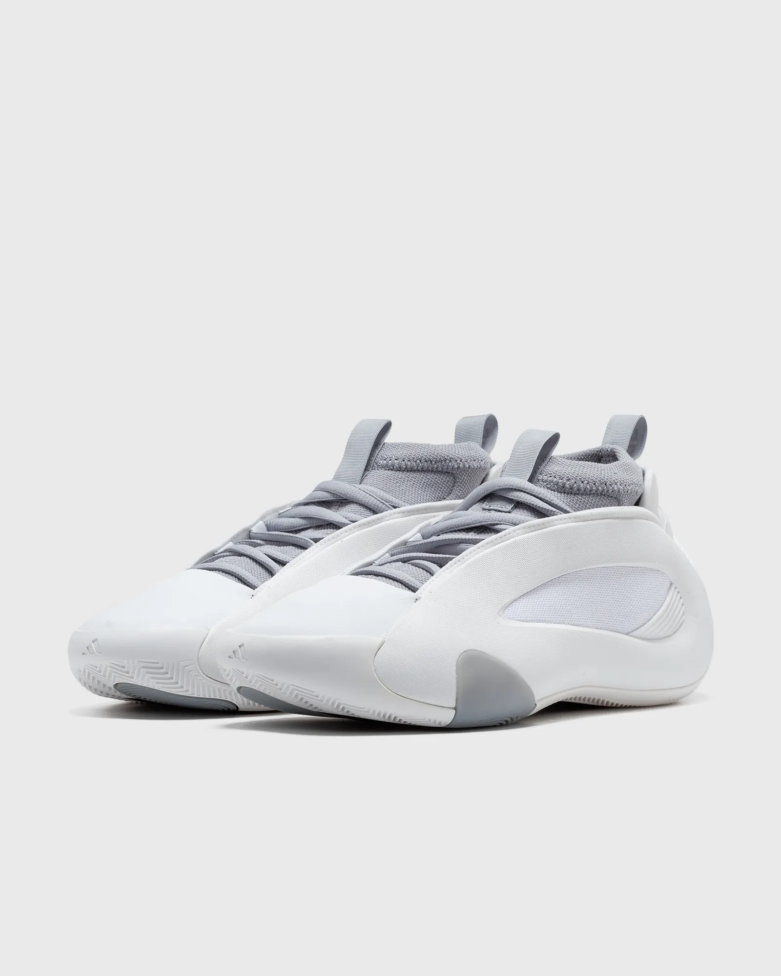 Adidas HARDEN VOLUME 8