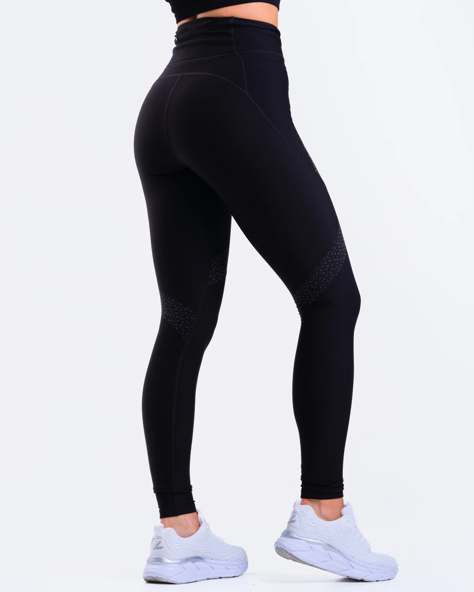 LEVITY Conquer Winter Pocket Tights Black Reflective