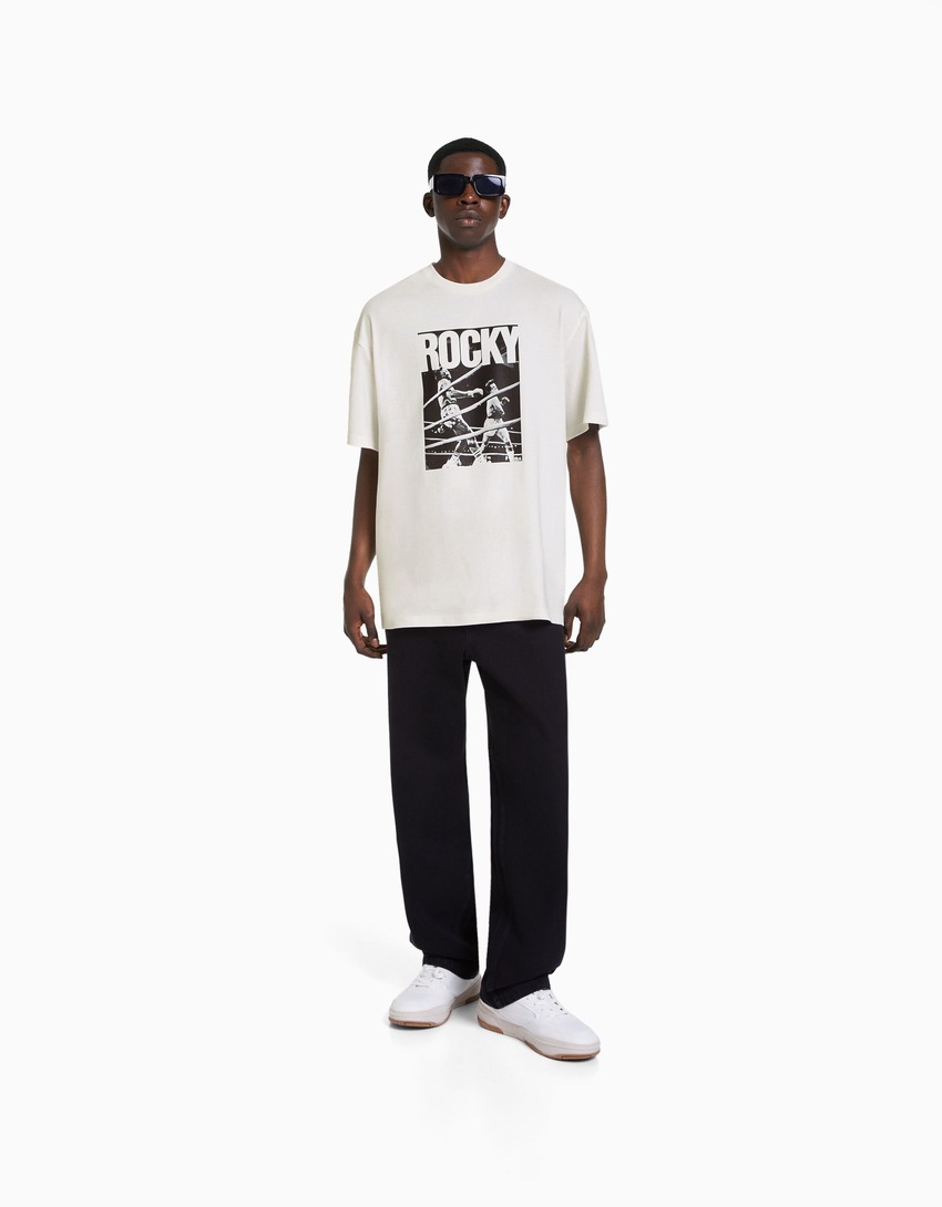 Camiseta Rocky de manga curta e corte reto