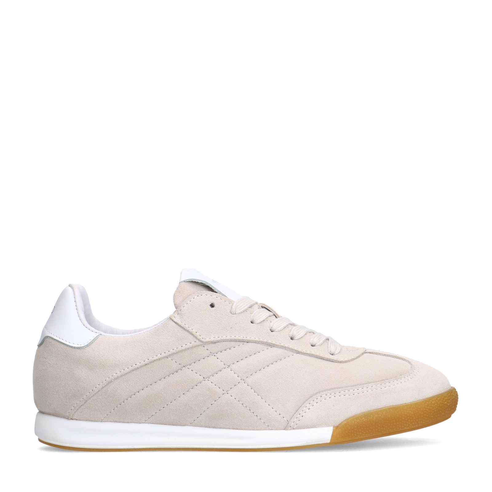 Beige suède sneakers