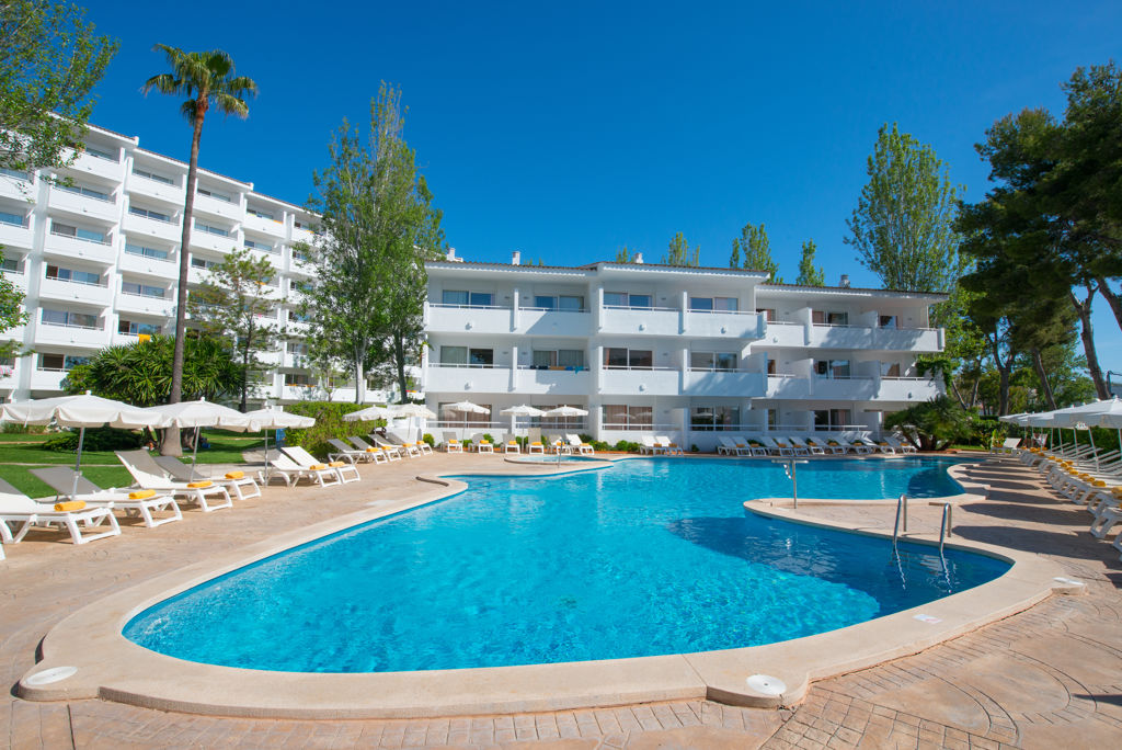 Iberostar Waves Ciudad Blanca Logies en ontbijt - Hotel