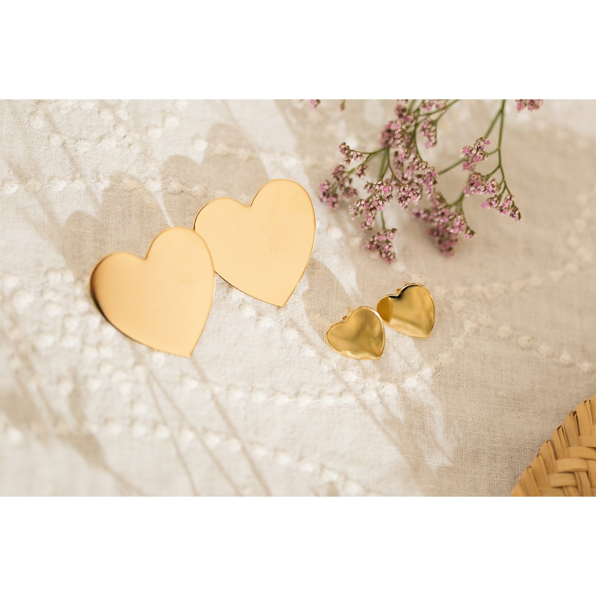 maxi boucles d'oreilles puces coeurs doré à l'or fin - APHRODITE
