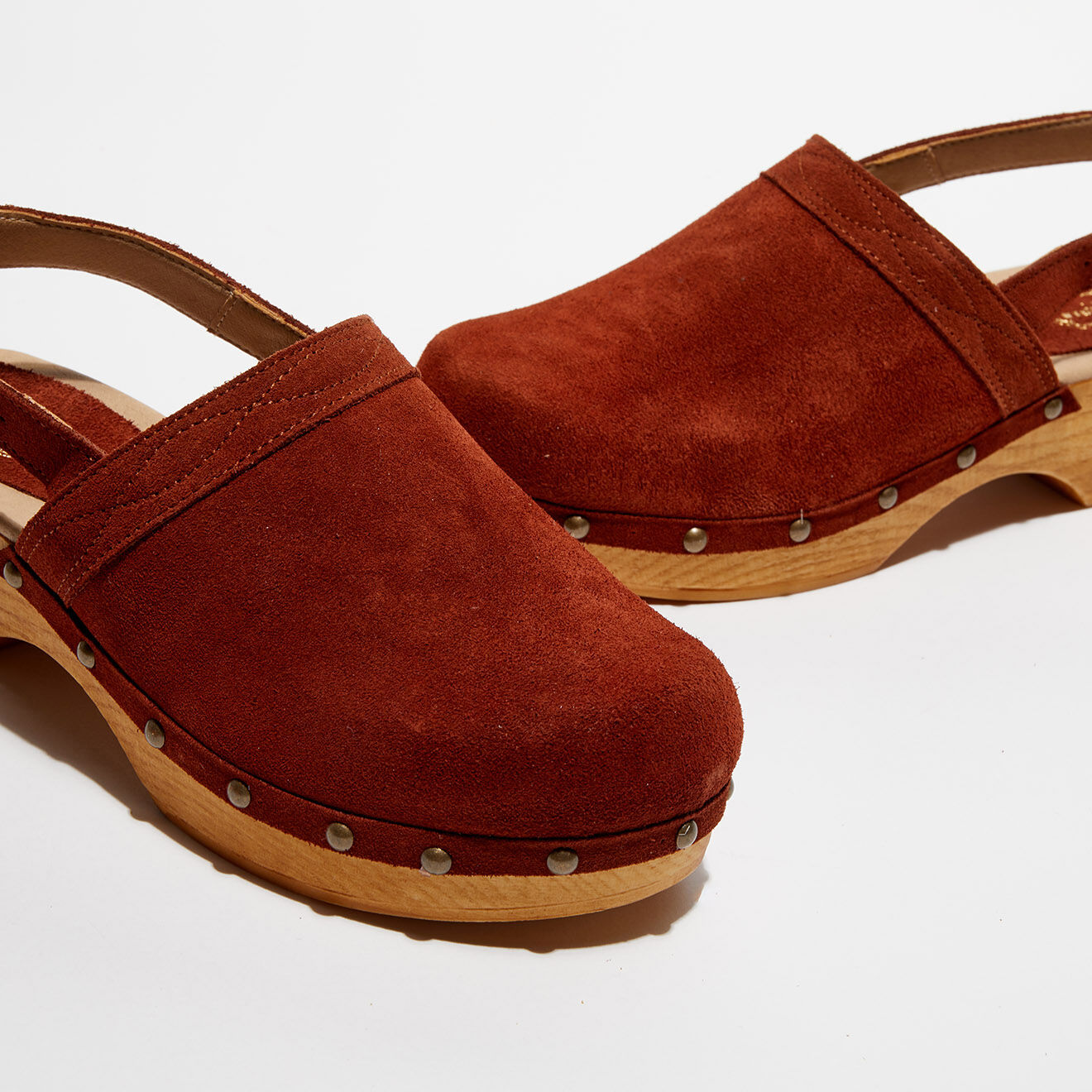 Apologie Studio Sabots en Velours de Cuir Nicole tabac - Talon 5 cm