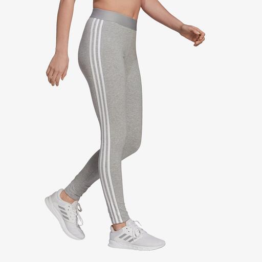 Roupa de descanso adidas