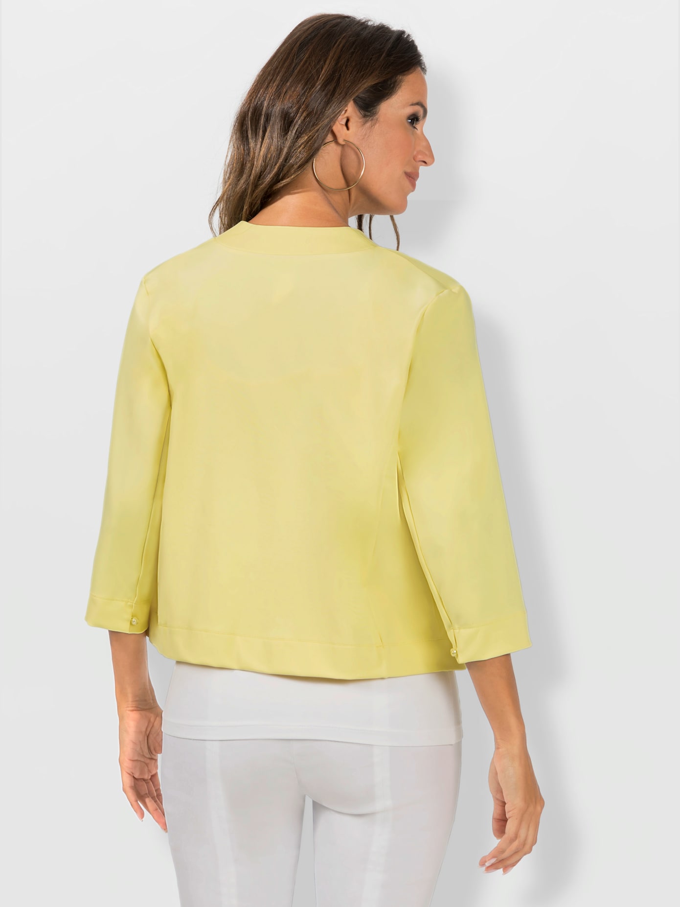 Veste légère coupe boléro courte