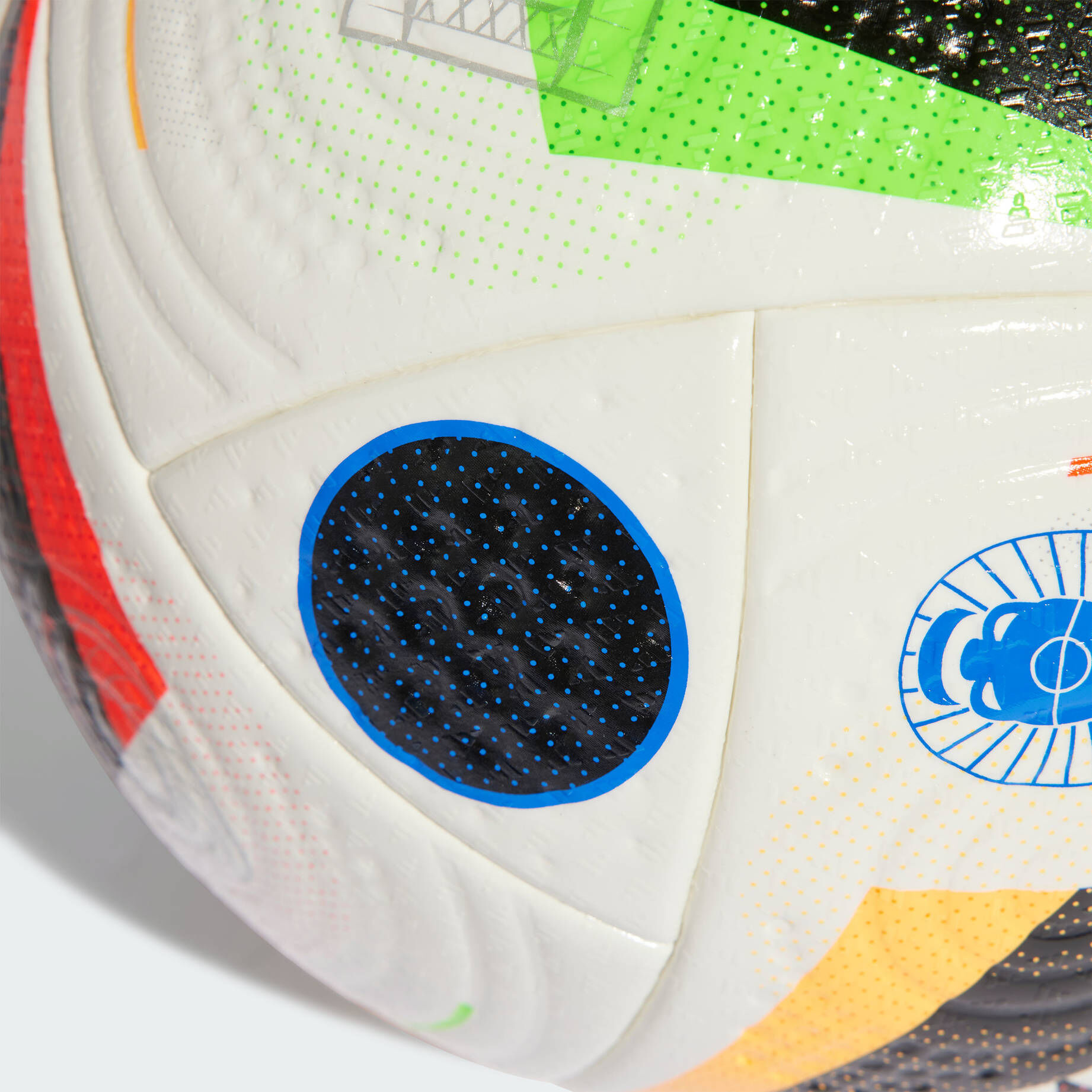adidas Performance| Fußball FUSSBALLLIEBE PRO BALL EURO24