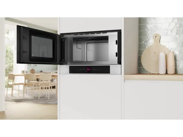 Bosch Serie | 8 BFL7221W1 - Mikrobølgeovn - til indbygning - 21 liter - 900 W - hvid