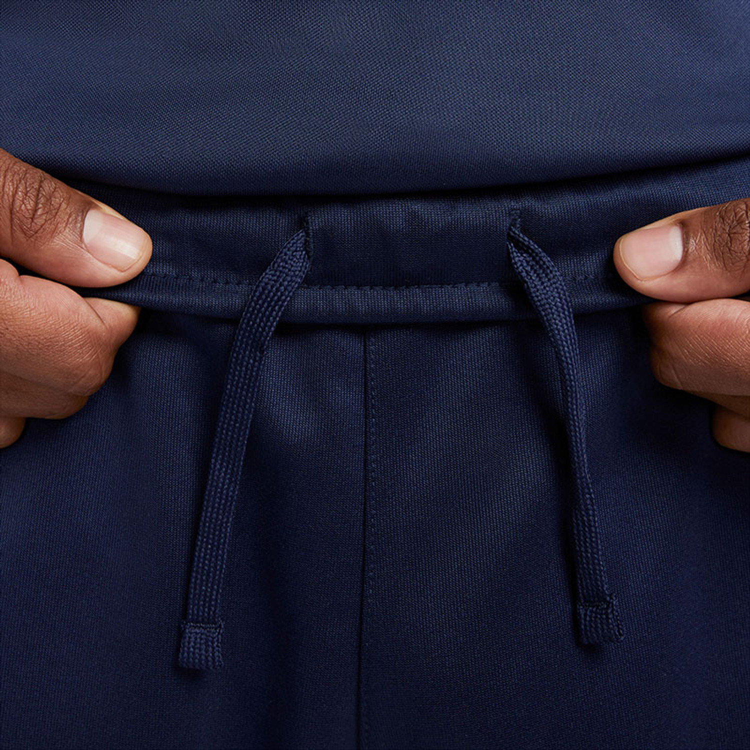 Nike Sportswear Repeat Trainingsset
