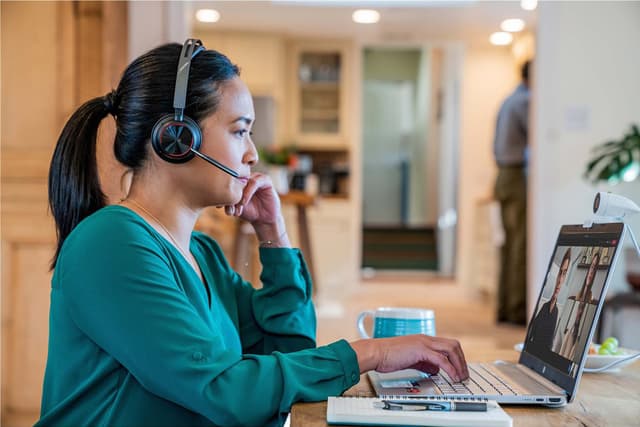 HP Poly Voyager Focus 2 MS Teams høretelefoner USB-C